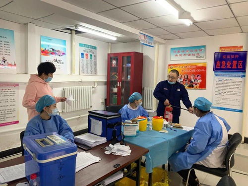 筑牢安全防线 道里大队对定点医院与疫苗接种点开展消防安全技术指导与培训